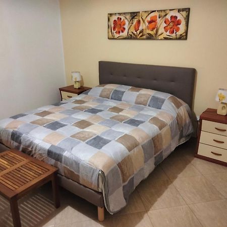 The Best Rooms & Apartments - Parcheggia Gratis Sotto Casa Ed Entra - Mazara del Vallo Ruang foto