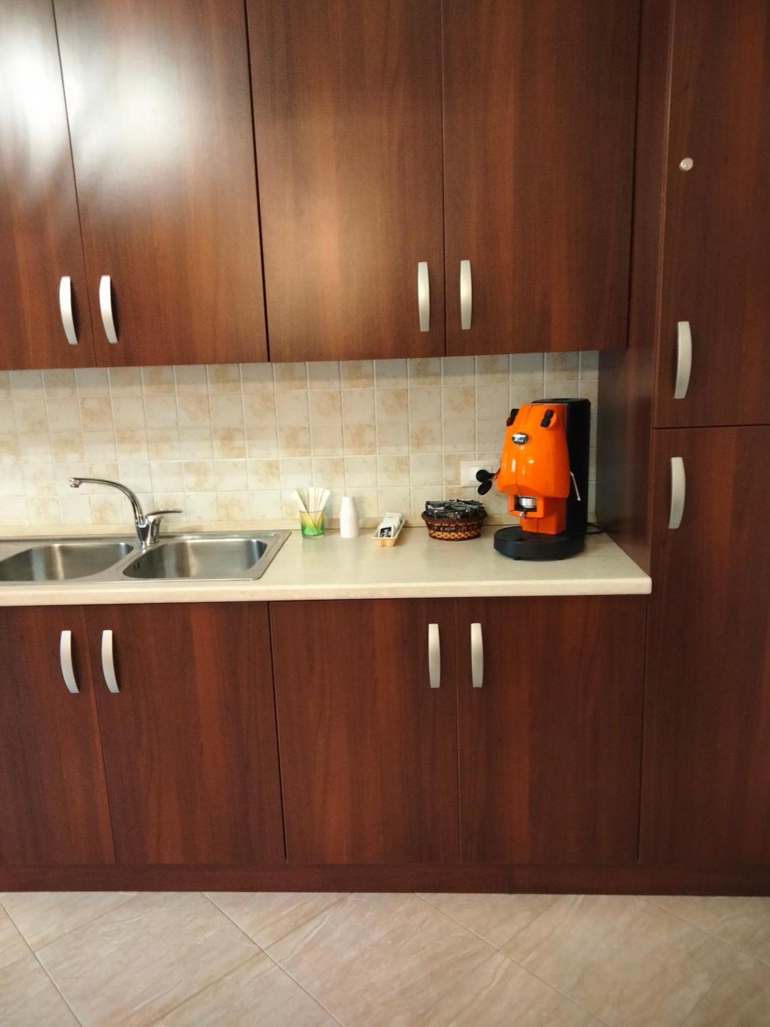 The Best Rooms & Apartments - Parcheggia Gratis Sotto Casa Ed Entra - Mazara del Vallo Bagian luar foto