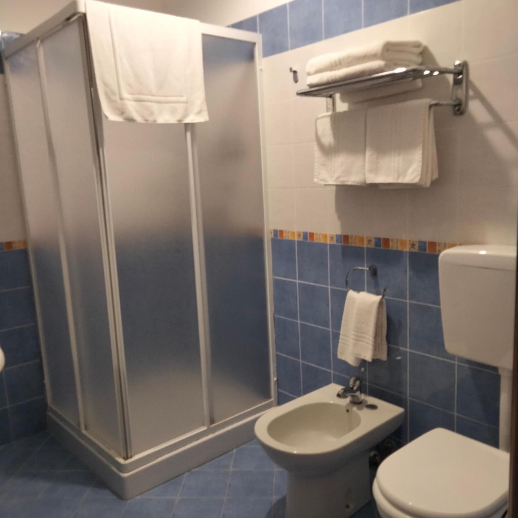 The Best Rooms & Apartments - Parcheggia Gratis Sotto Casa Ed Entra - Mazara del Vallo Ruang foto