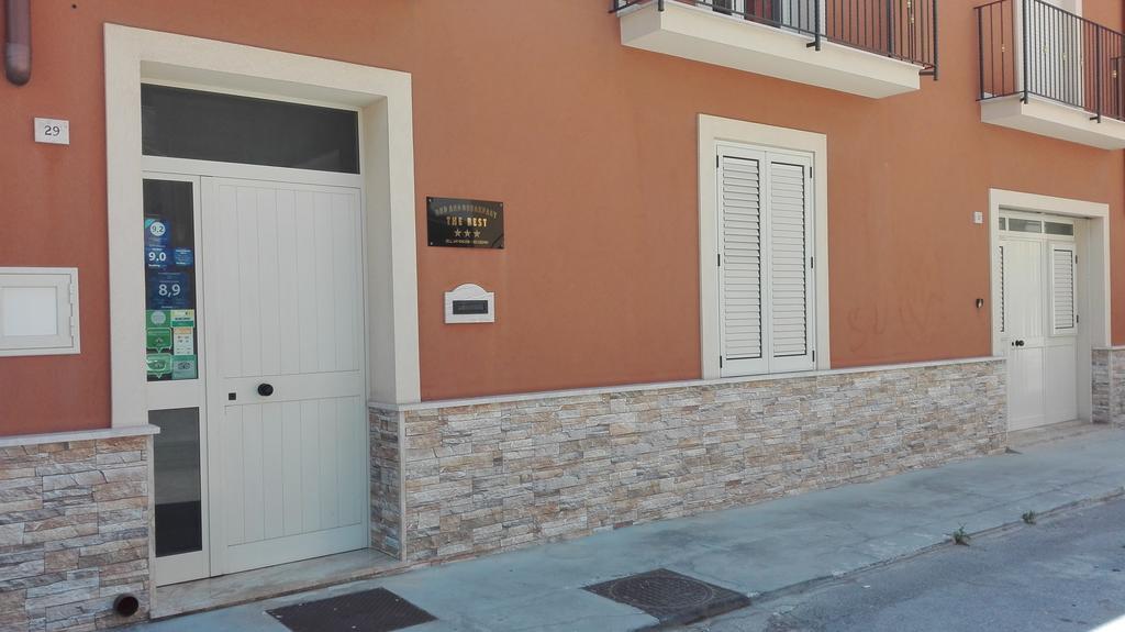 The Best Rooms & Apartments - Parcheggia Gratis Sotto Casa Ed Entra - Mazara del Vallo Bagian luar foto